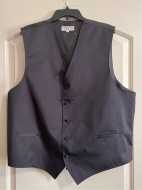 Vesuvio Napoli Men's Black Button-Front Dress Vest